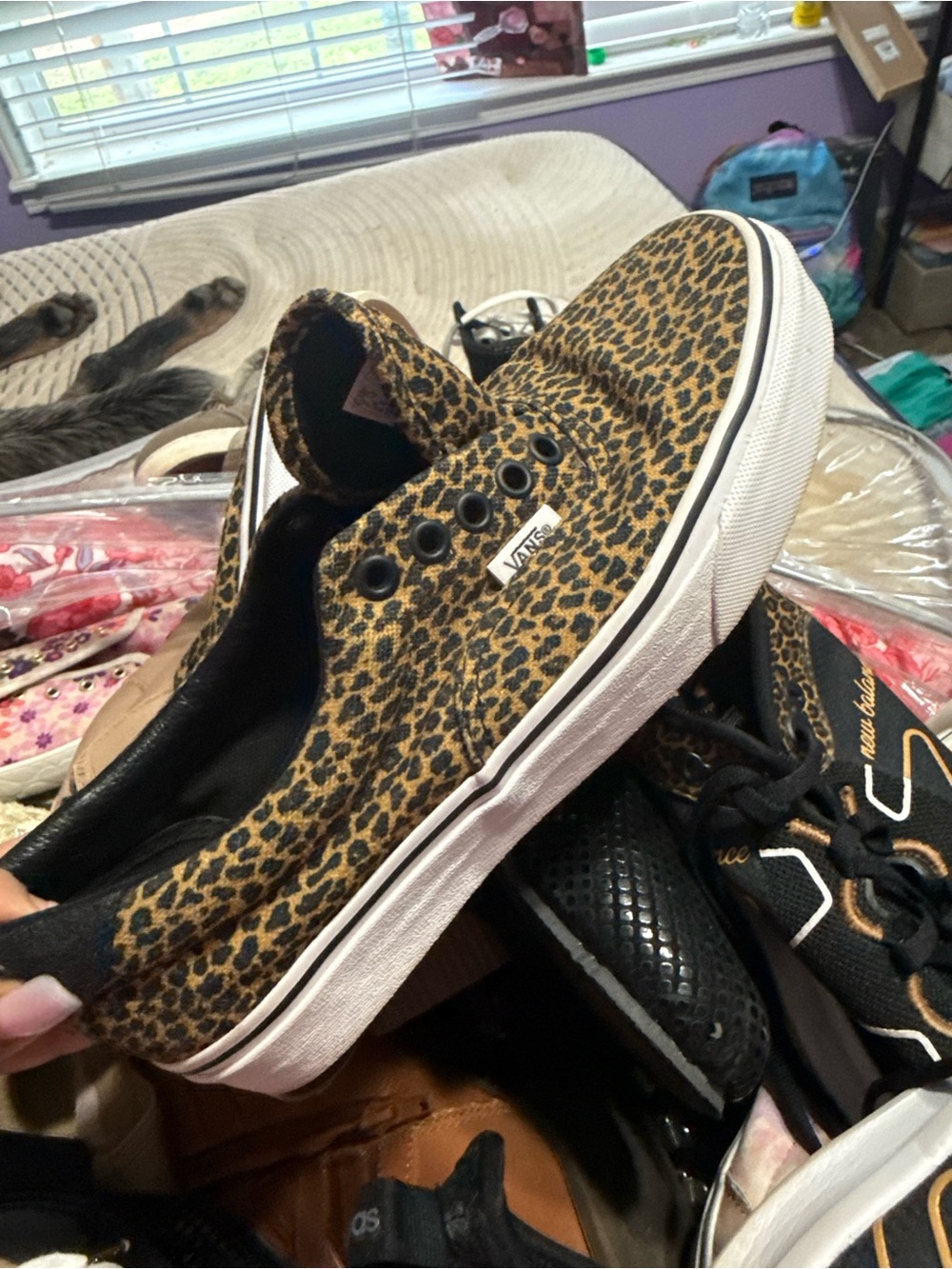 Vans Leopard Print Laces on Sneakers - Brown/Black